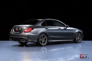 Mercedes C63 AMG bild 9