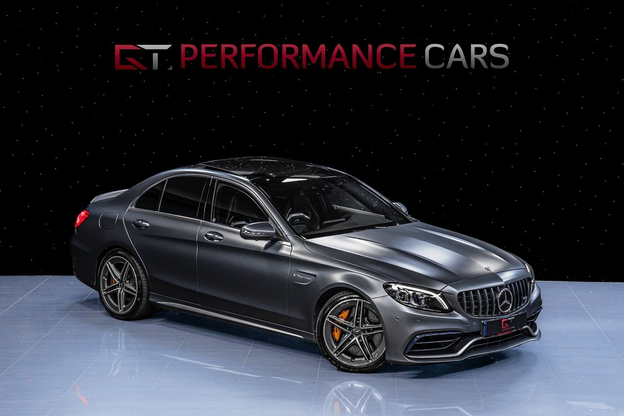 Mercedes C63 AMG