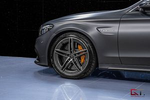 Mercedes C63 AMG bild 6