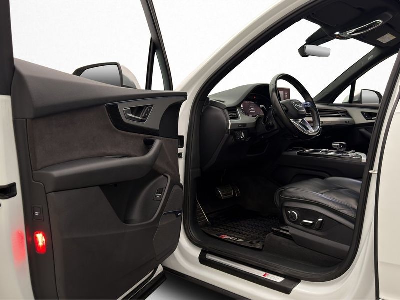 Audi SQ7 bild 16