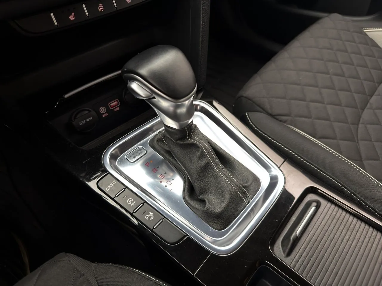 Vehicle image 20
