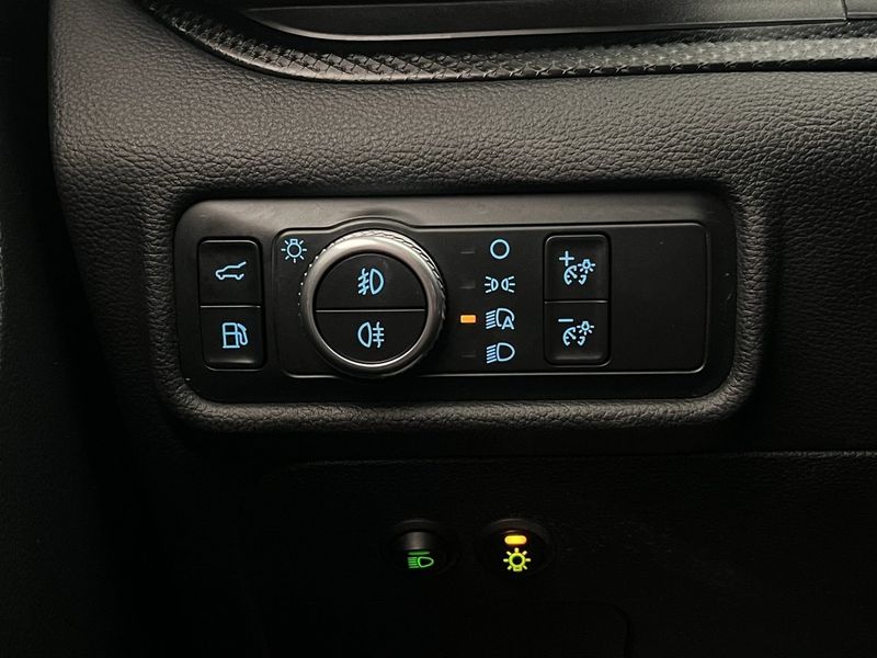 Ford Explorer bild 38