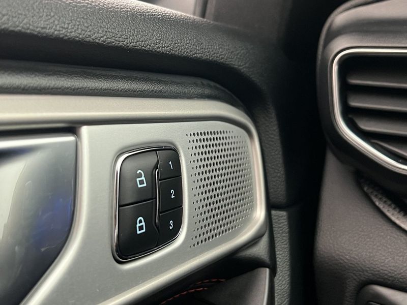 Ford Explorer bild 13