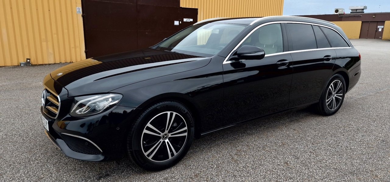 Mercedes E200