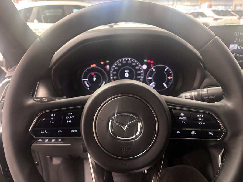 Mazda CX-80 bild 10
