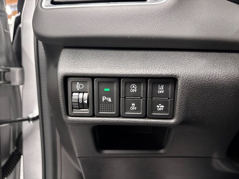 Suzuki S-CROSS bild 12