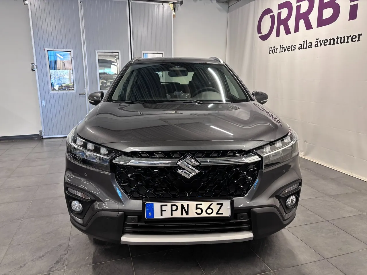 Vehicle image 1