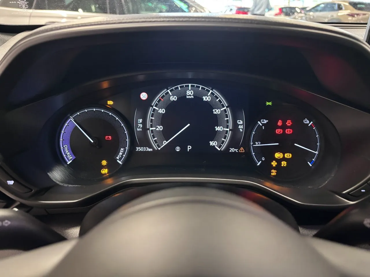 Vehicle image 8
