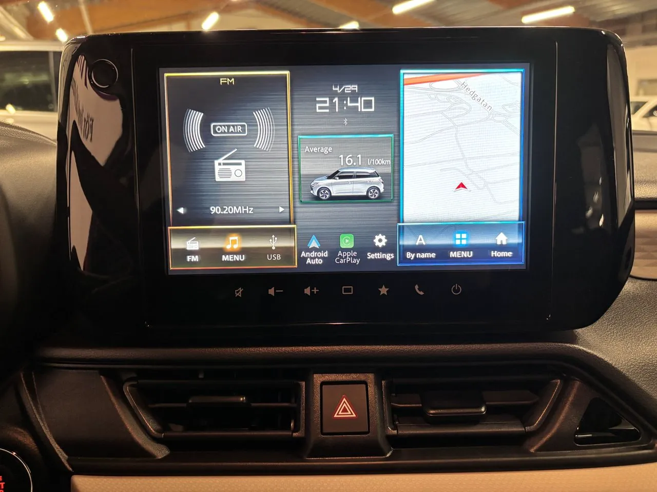 Vehicle image 7