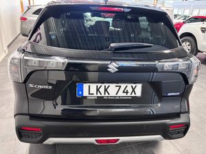 Suzuki S-CROSS bild 4