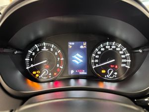 Suzuki S-CROSS bild 5