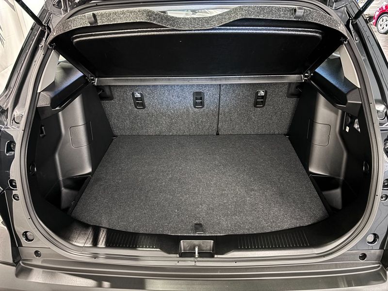 Suzuki S-CROSS bild 15
