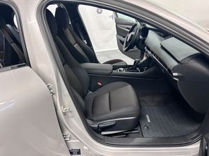 Mazda 3 bild 6