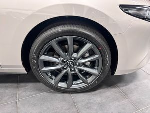 Mazda 3 bild 4