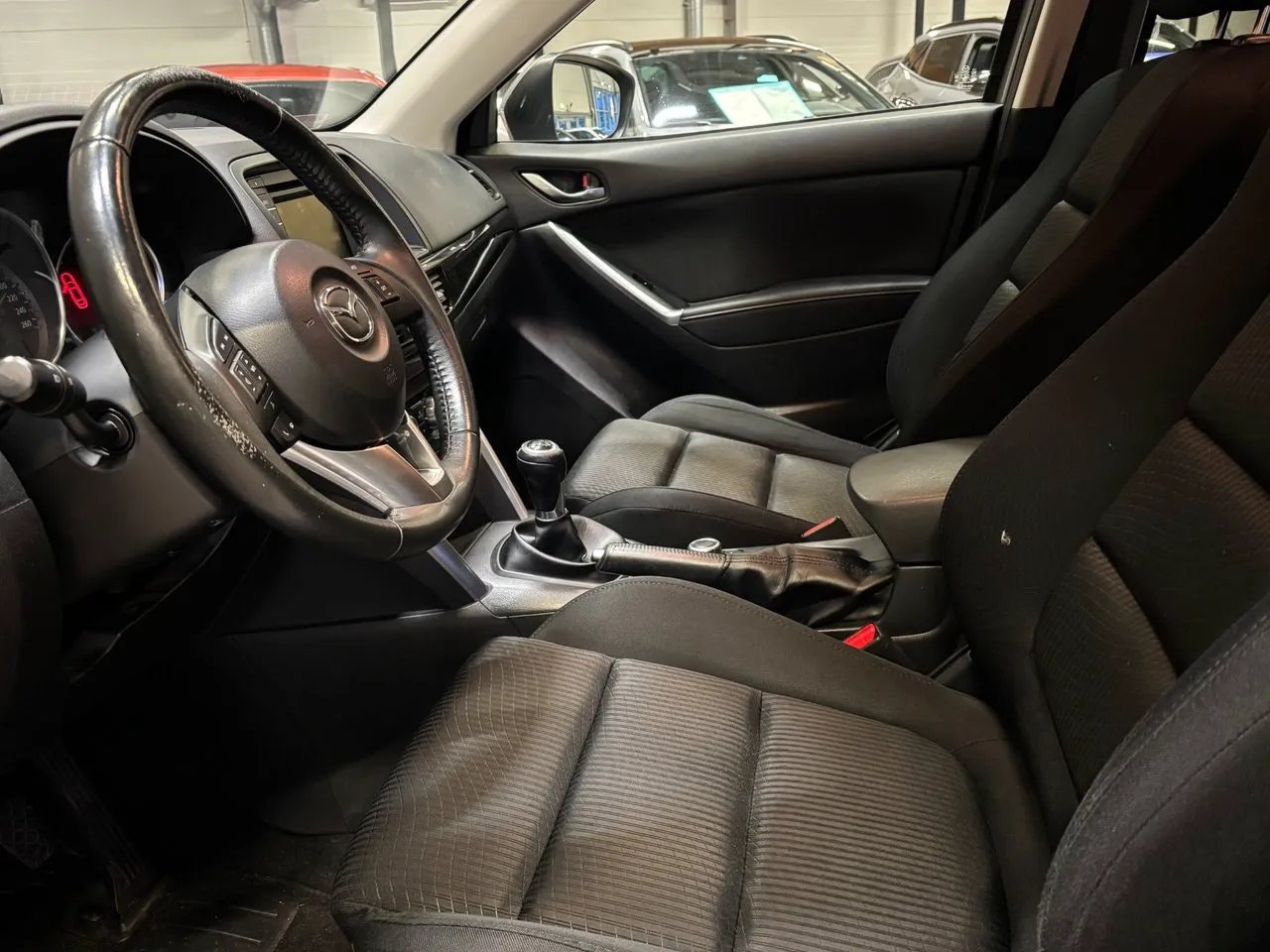 Vehicle image 7