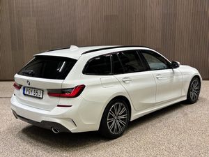 BMW 320 bild 4