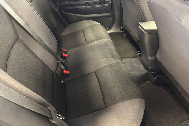 Toyota C-HR bild 9