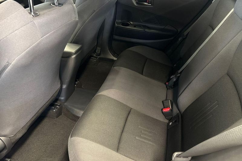 Toyota C-HR bild 13
