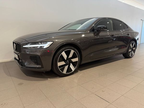 Volvo S60 Recharge T8 II Ultimate Dark - 2024
