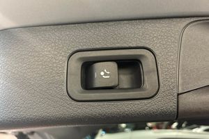 Mercedes GLB220 bild 24