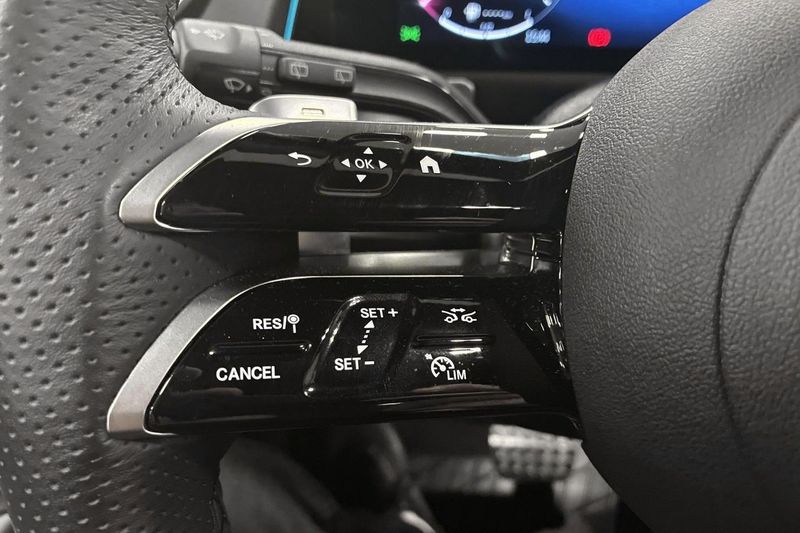 Mercedes GLB220 bild 14