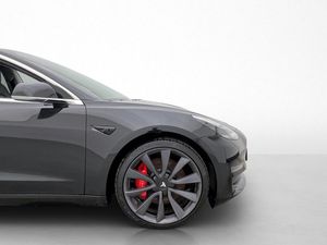 Tesla Model 3 bild 30
