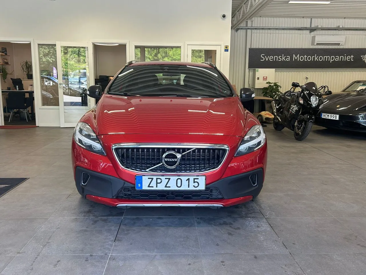 Vehicle image 1