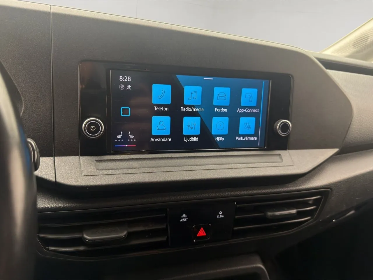 Vehicle image 21