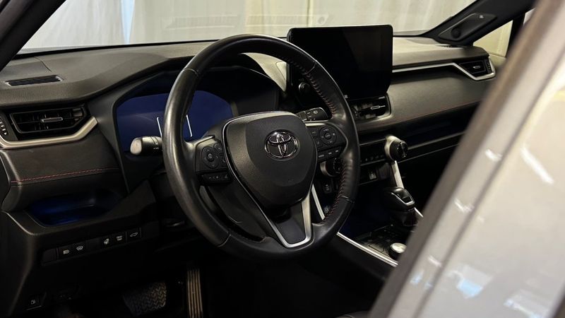 Toyota RAV4 bild 15