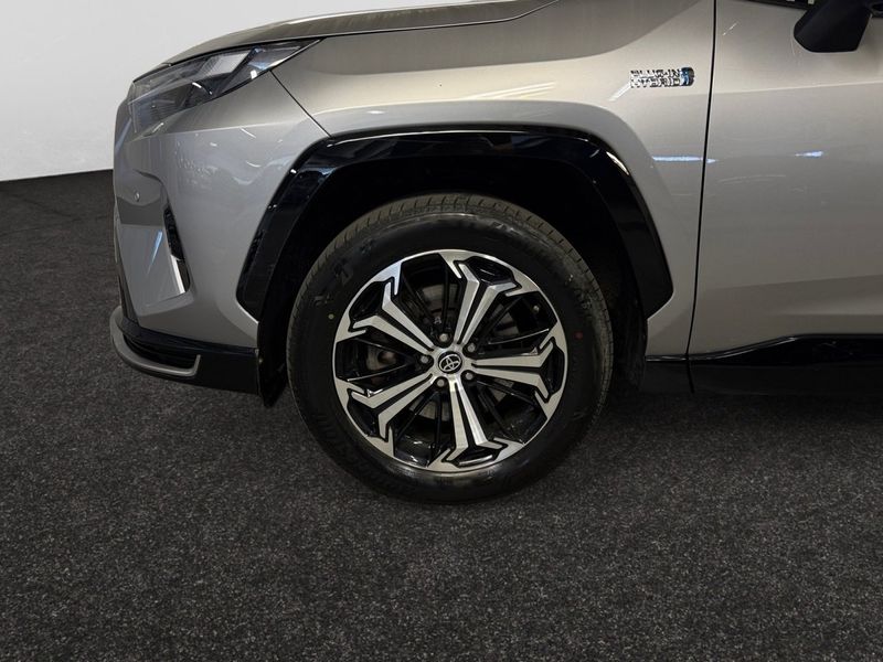 Toyota RAV4 bild 10