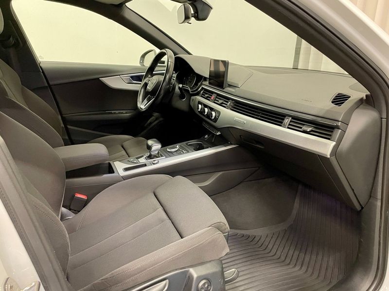 Audi A4 Allroad bild 14