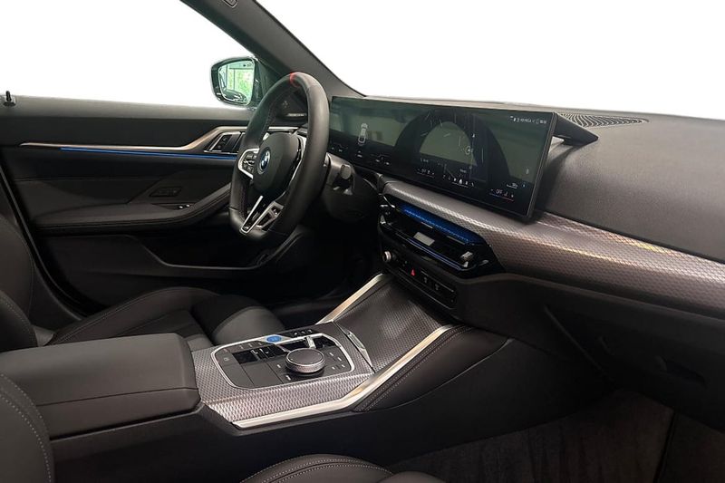 BMW i4 bild 6