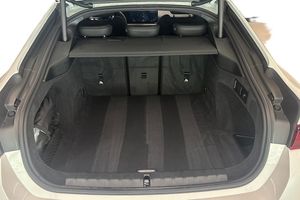BMW i4 bild 10