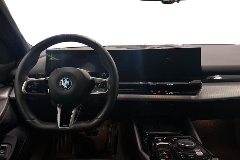 BMW 530 bild 8