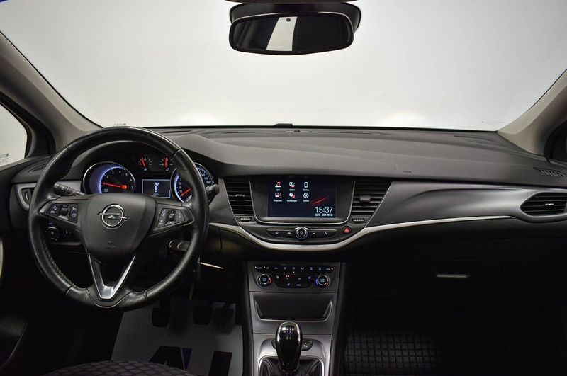 Opel Astra bild 8