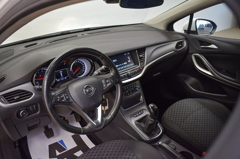 Opel Astra bild 7