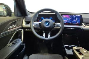 BMW X1 bild 9