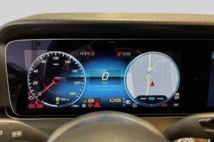 Mercedes E220 bild 10
