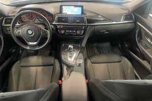 BMW 320 bild 10