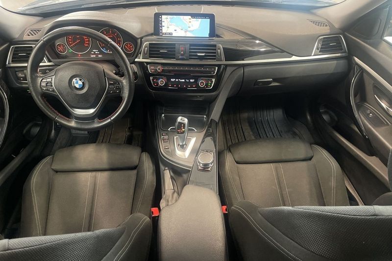 BMW 320 bild 10