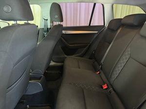 Skoda Octavia bild 10