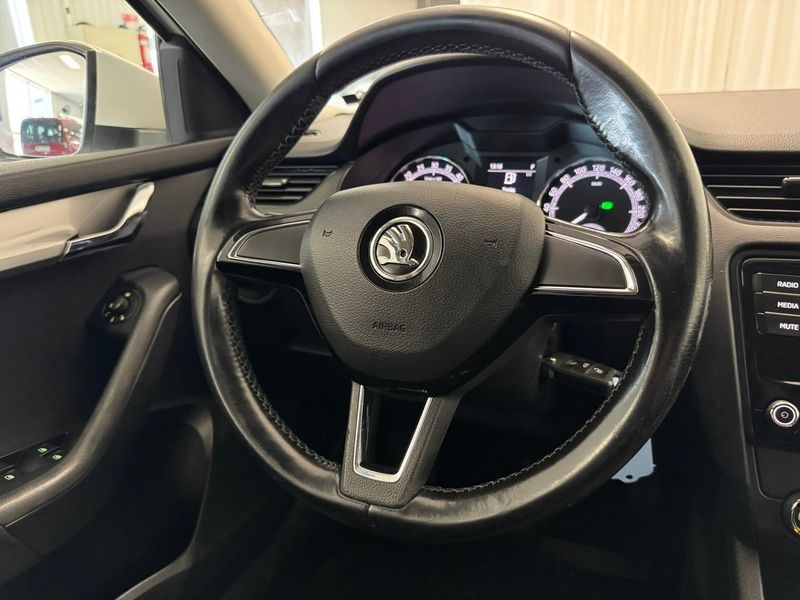 Skoda Octavia bild 14