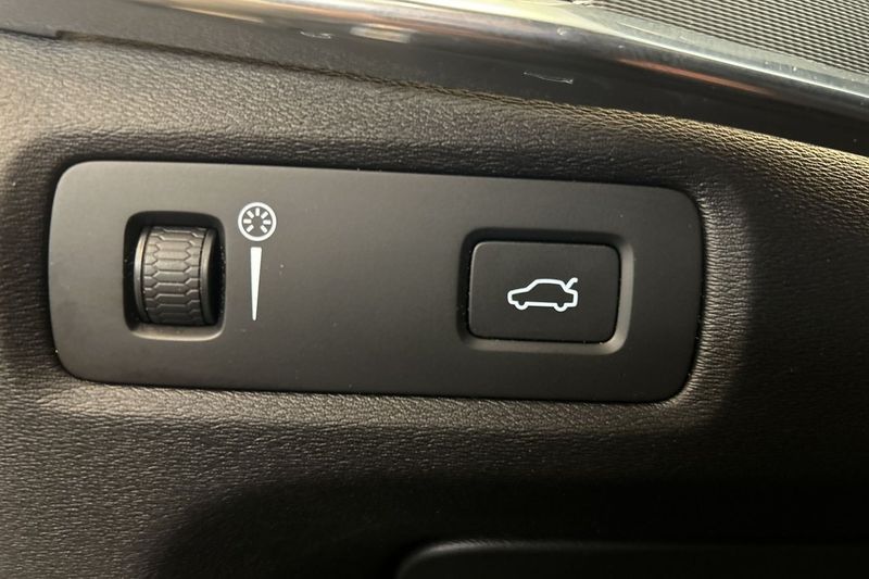 Volvo V90 bild 24