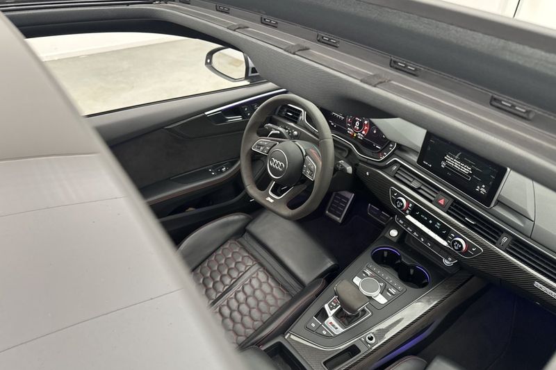 Audi RS5 bild 11