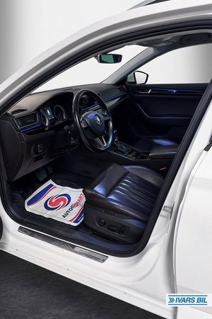Skoda Superb bild 4