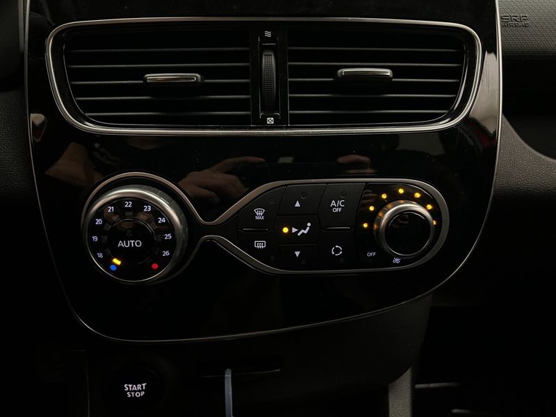 Renault Clio bild 18