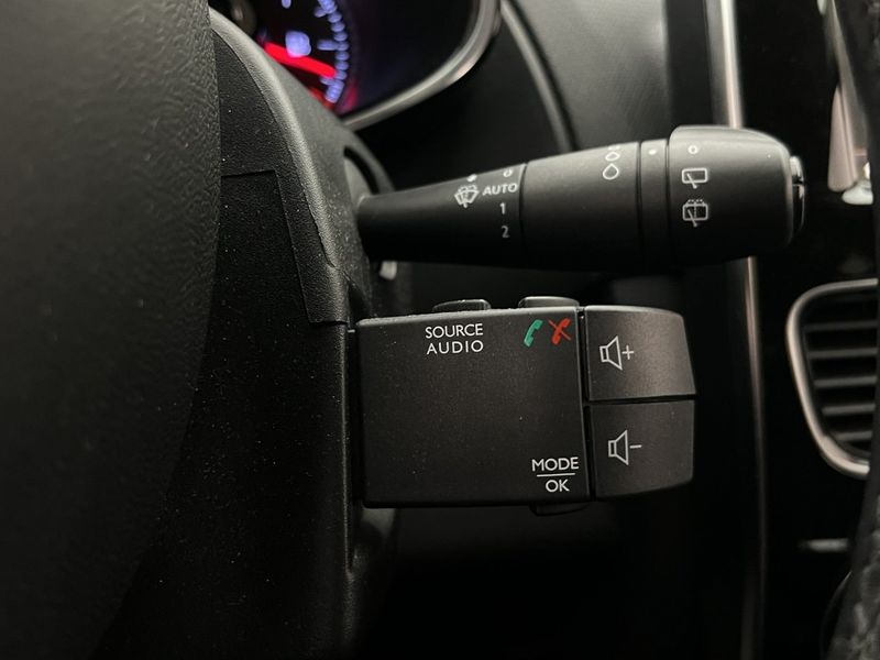 Renault Clio bild 24