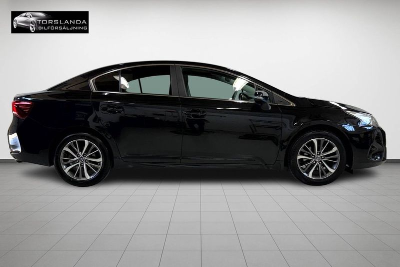 Toyota Avensis bild 4