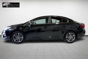 Toyota Avensis bild 3