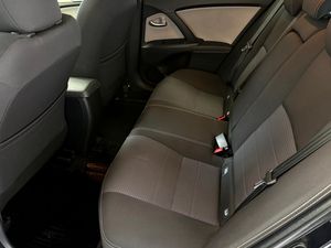 Toyota Avensis bild 12